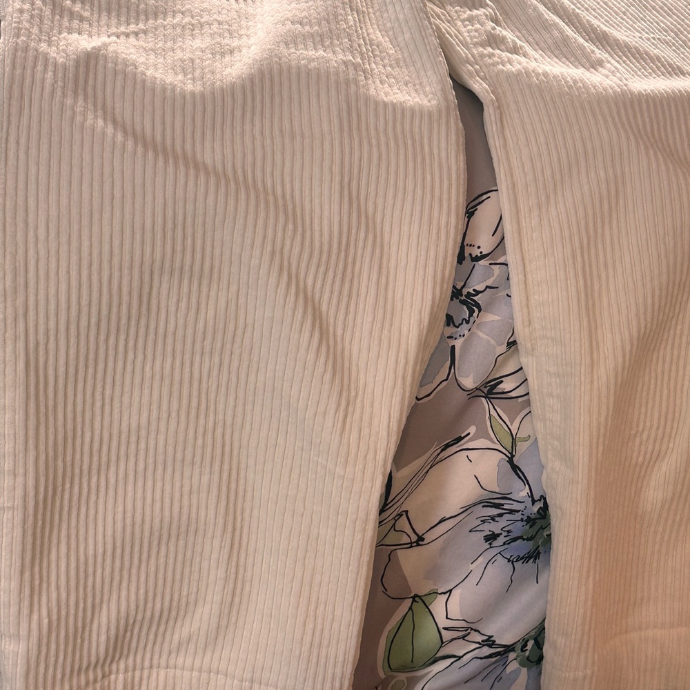 Lands End Sz 14 wide legged wide wale corduroy. - Picture 3 of 4